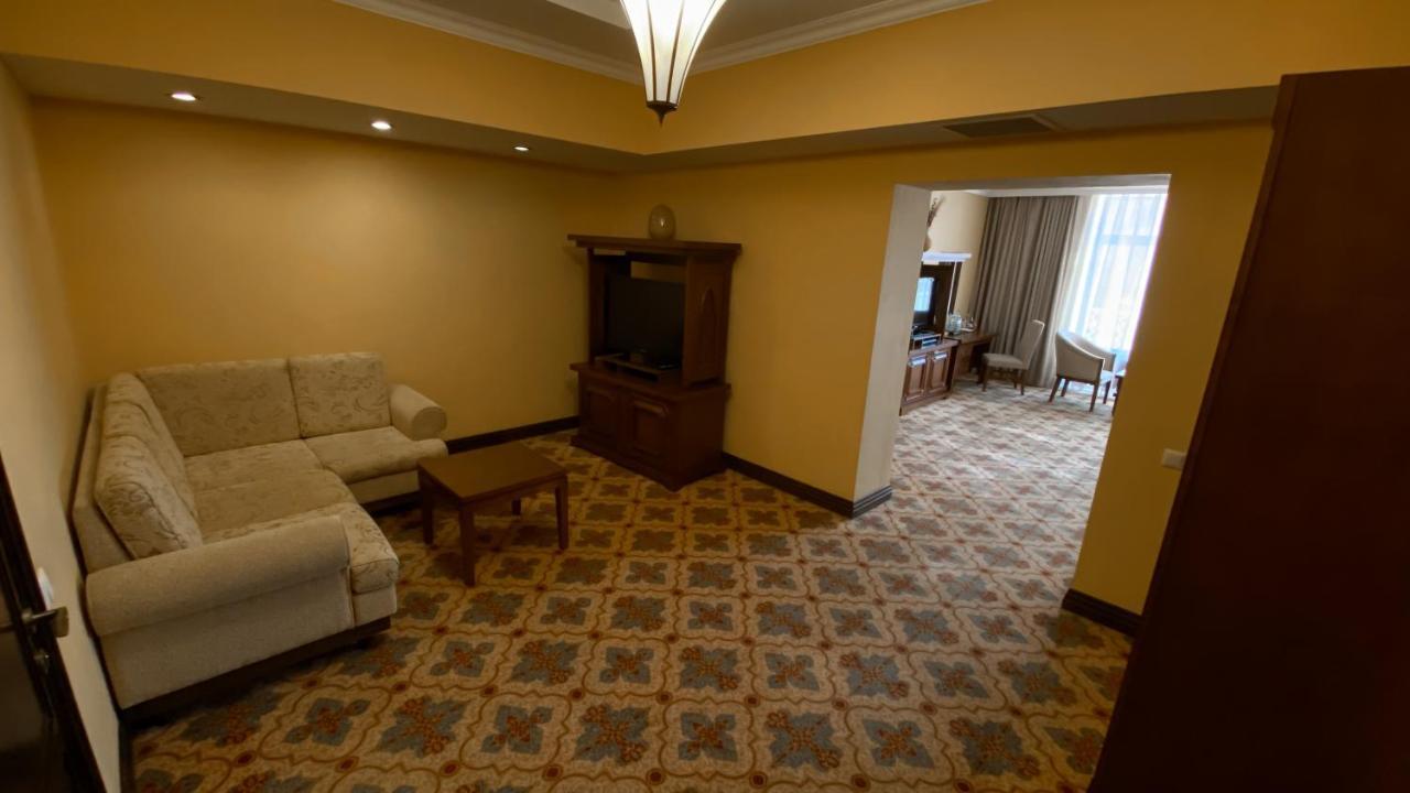 Samal Resort & Spa Almaty Ngoại thất bức ảnh