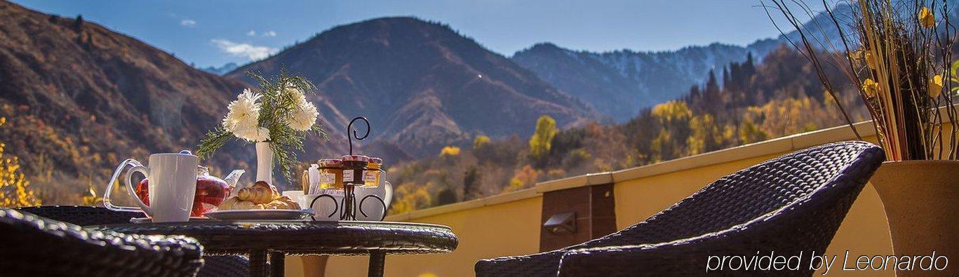 Samal Resort & Spa Almaty Ngoại thất bức ảnh